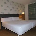 Deniké Grupo Atalaia Maison d'hôtes 2*