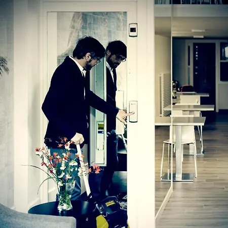 Denike Grupo Atalaia 2* Santiago de Compostela