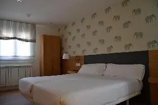 Deniké Grupo Atalaia Affittacamere San Giacomo di Compostella