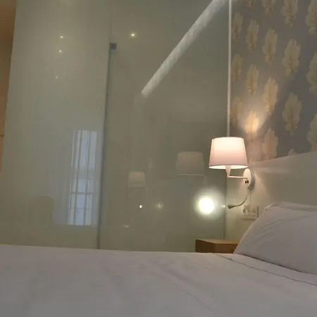 Denike Grupo Atalaia Guest house