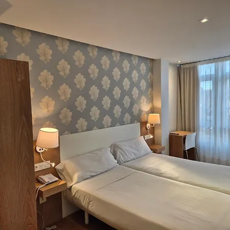 Konukevi Denike Grupo Atalaia Santiago de Compostela