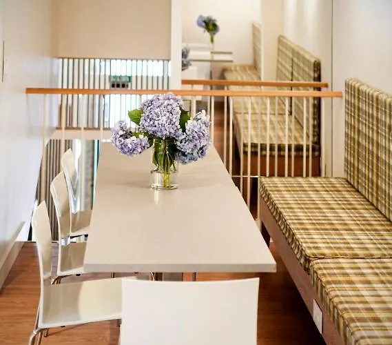 Denike Grupo Atalaia 2* Santiago de Compostela