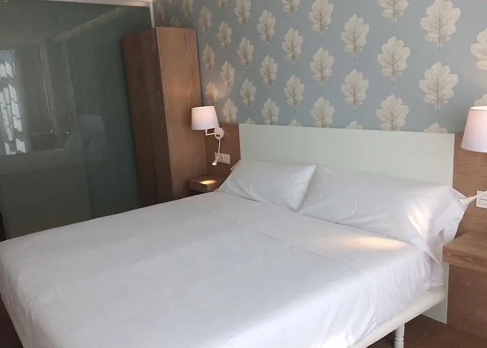 Denike Grupo Atalaia 2* Santiago de Compostela